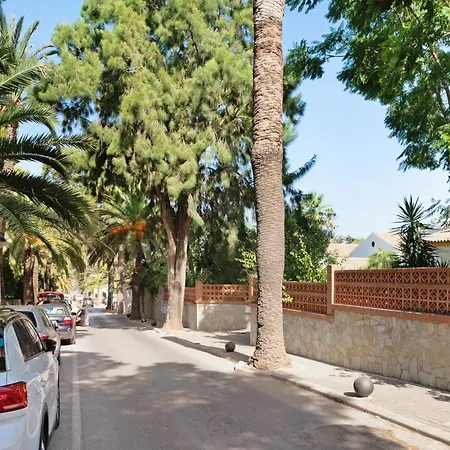 Holiday home Casa 4 *